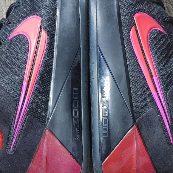 Nike Kobe AD Men's Black and Red Athletic Shoes - Picture 3 of 15